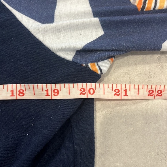 Top - Picture 5 of 5